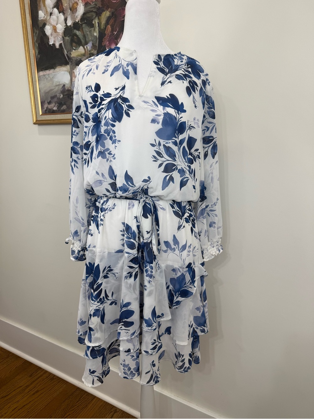Johnston & Murphy Blue & White Floral Tie-Waist Tiered Dress L